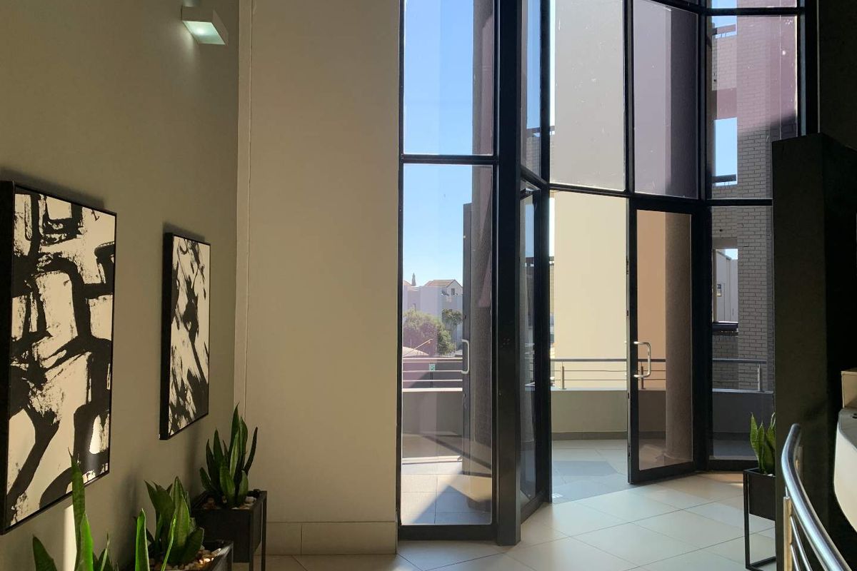 329m2 Office Space To Let at 11 Naivasha Road, Sunninghill - Photo 3