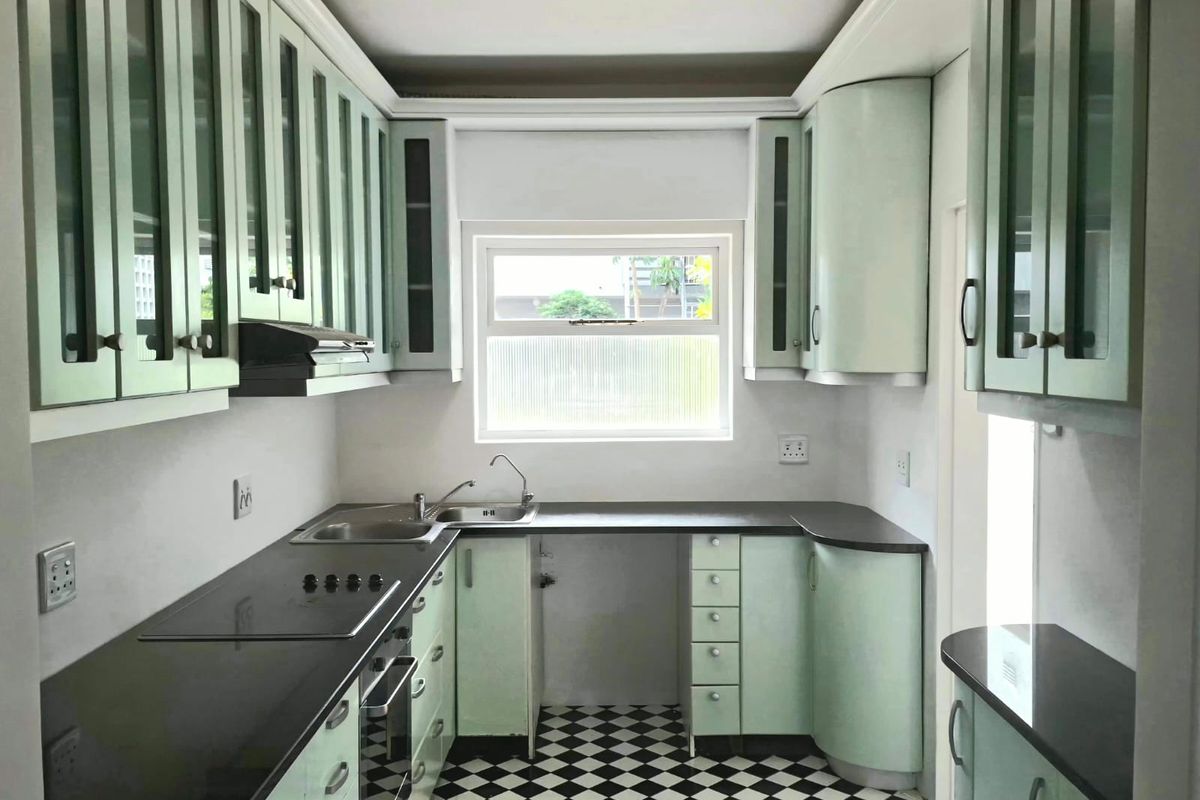 Unfurnished 2 bedroom/1 bathroom, ready to move in right away! - Photo 3