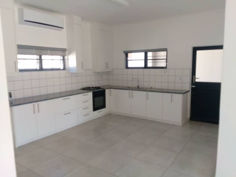 Omaruru:  2 Bedr Unit in Rivendell Estate is for Sale - Photo 4