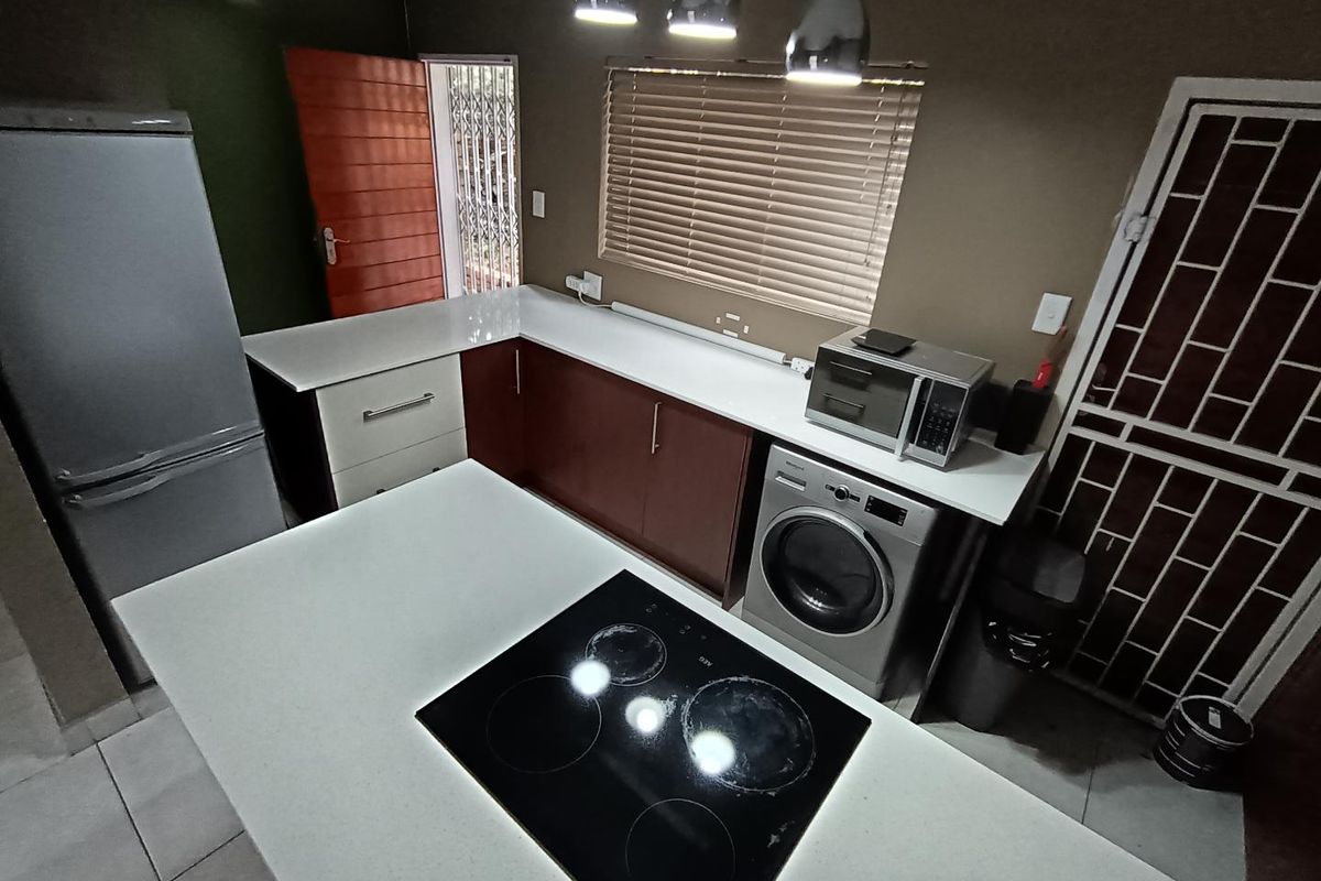 Craig Park, 2-bedroom Duplex for sale - Photo 3