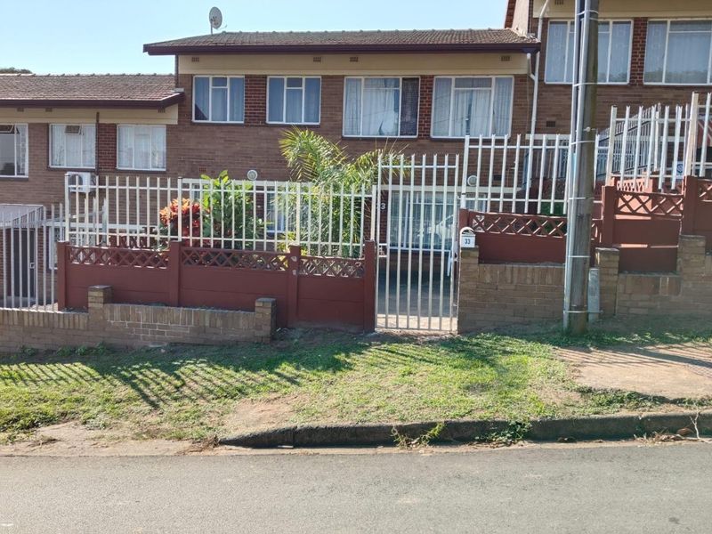2 Bedroom Unit to rent in Malvern - Photo 1