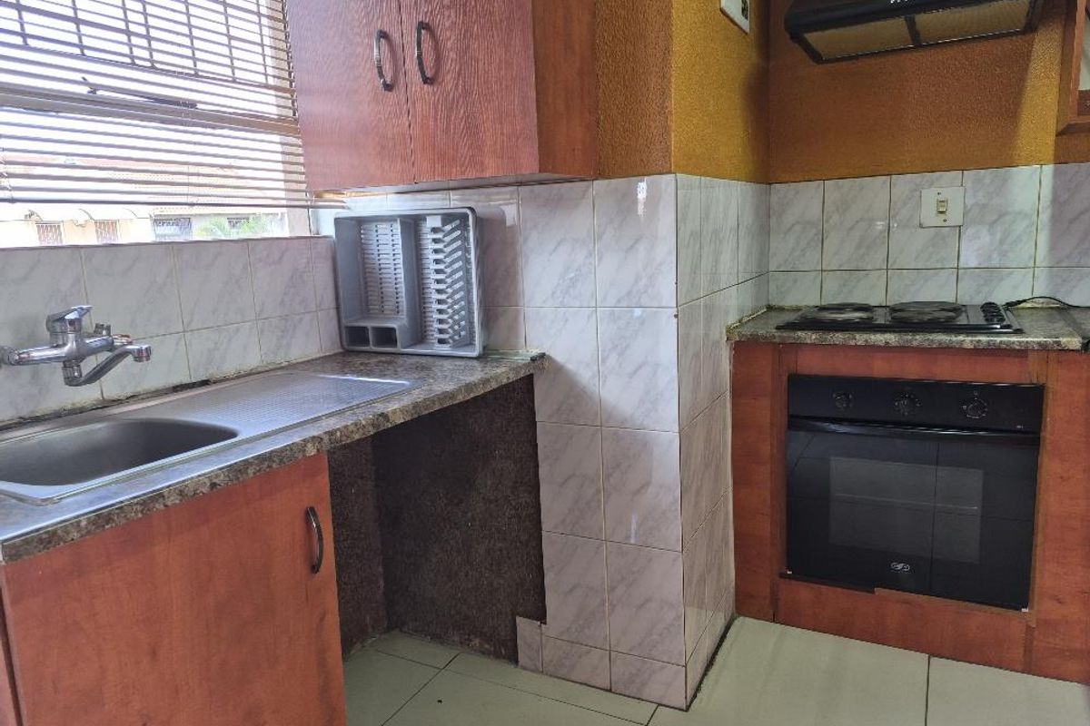 Neat two beds apartment - Photo 5