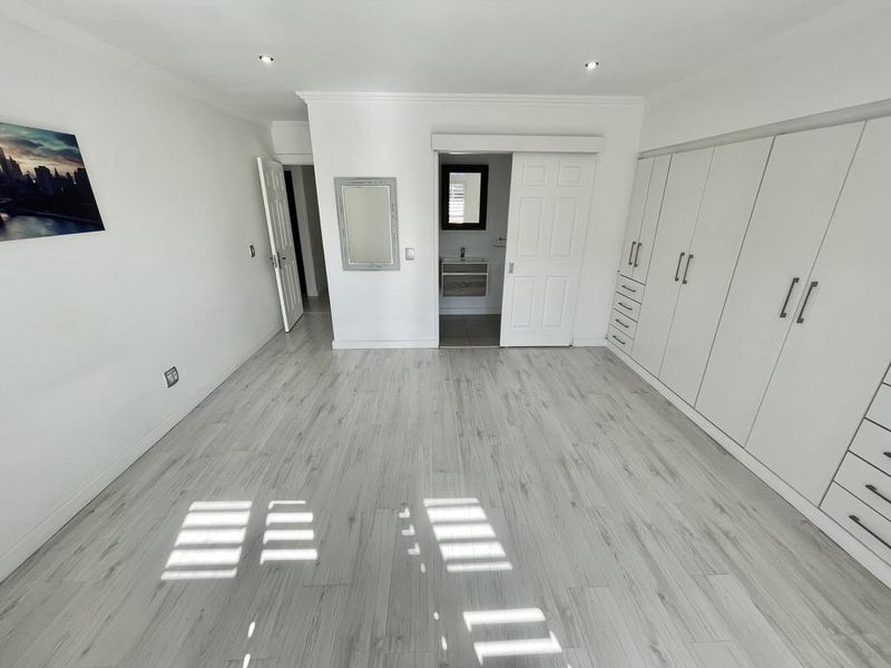 Hendra - Modern 3 Bedroom Duplex To Let in Kindlewood Estate - Photo 10