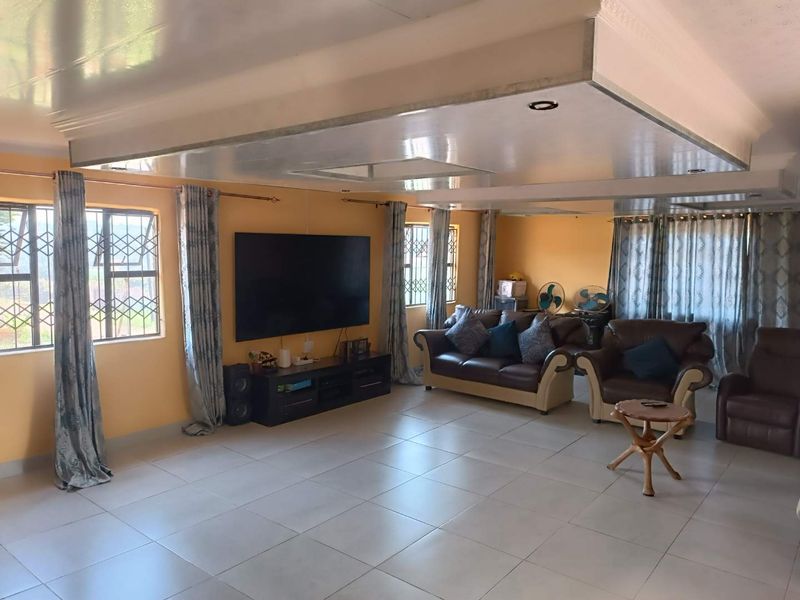 🌟 One-of-a-Kind Modern 3-Bedroom Home for Sale in Copesville – Recently Rebuilt with Stunning Views 🌟 - Photo 5