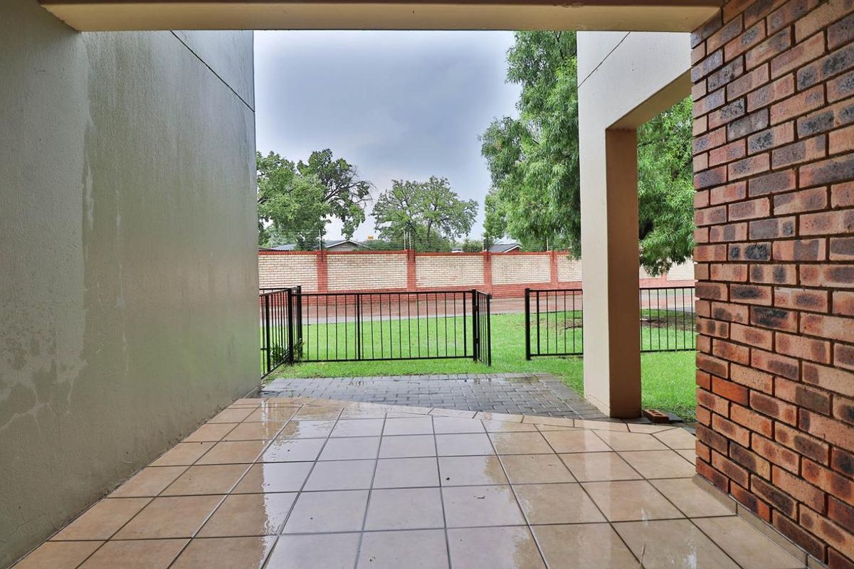 A Specious 2Bedroom 2Bath Apartment for Sale - Photo 4