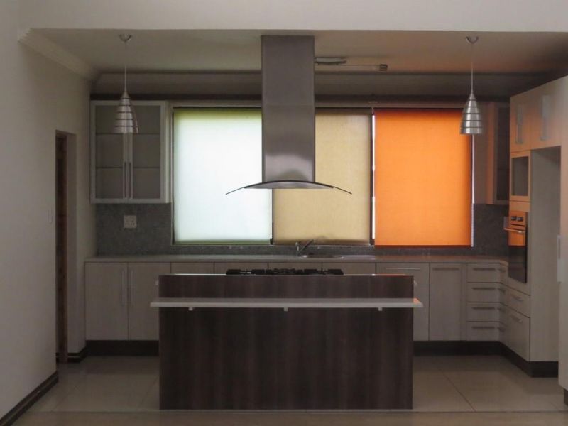 Three bedroom house with study in Omeya Golf Estate - Photo 2