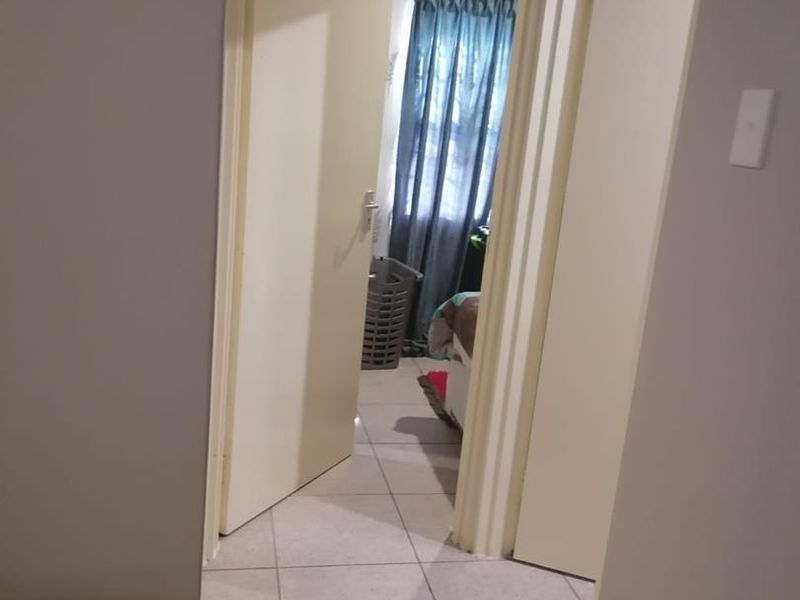 Ground floor Apartment R 575 000 -Eagles@Riverside - Photo 10