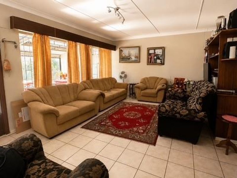 Space, Comfort & Endless Potential - Photo 6