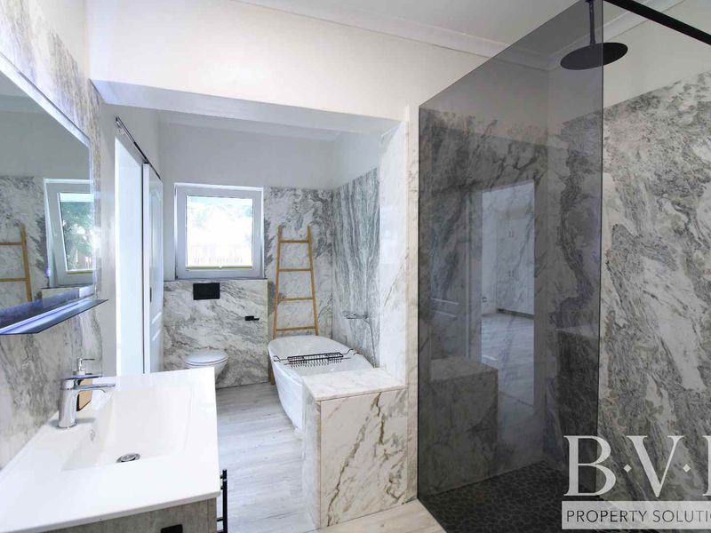 House For Sale - Vineta Swakopmund - Modern Coastal Living: A Rare Single-Level Sanctuary - Photo 3