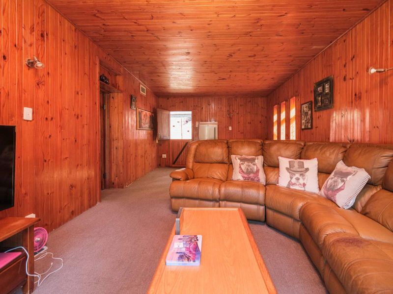 Homestead lifestyle - Photo 8