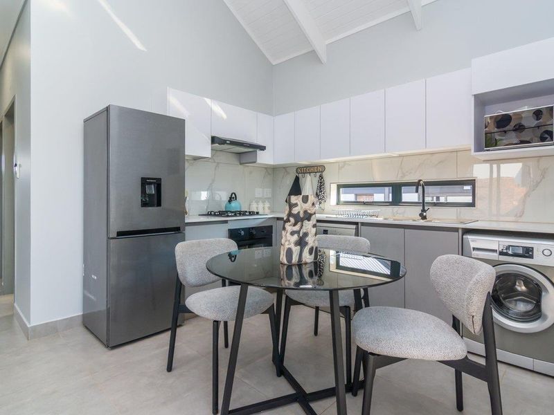 A modern home  with comfort and  privacy awaits you at Baltimore Estate Home - Photo 7