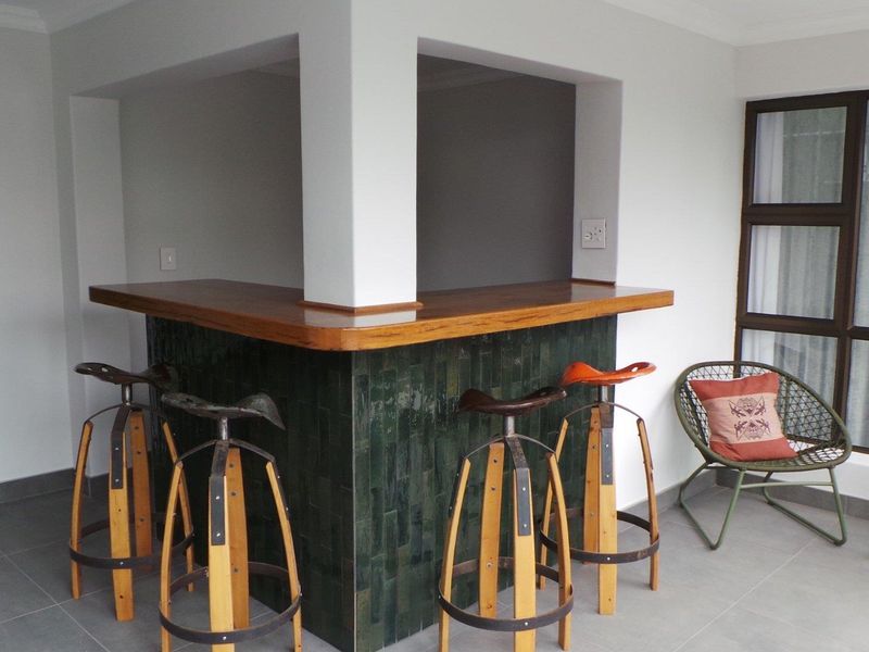 Perfect Masterpiece! Prime Location! - Photo 9