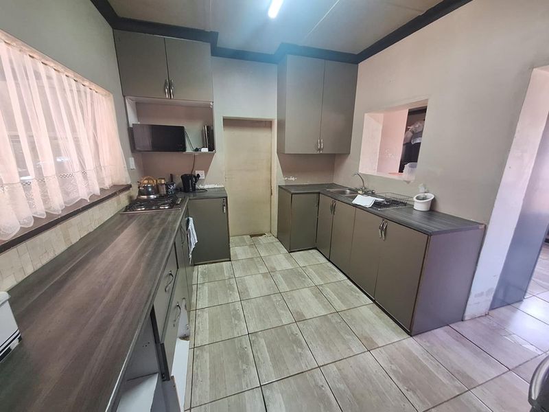 “Big on Space, Big on Potential” - Photo 5