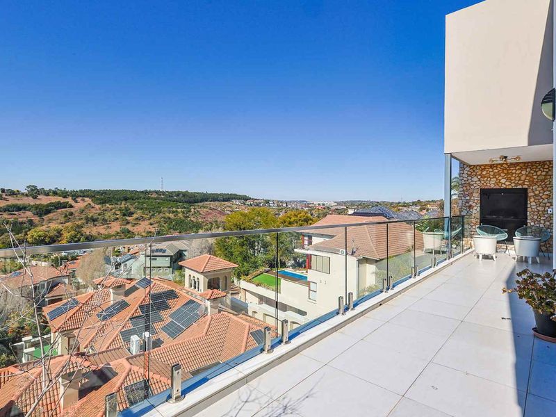 Elevated Elegance in Waterkloof Ridge – A Home That Redefines Luxury Living - Photo 2