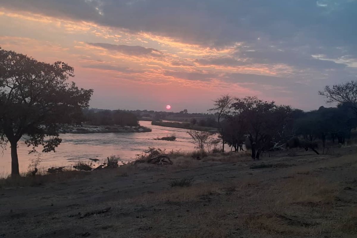 PERFECTLY LOCATED RIVER VIEW PLOT FOR SALE – RUNDU - Photo 4