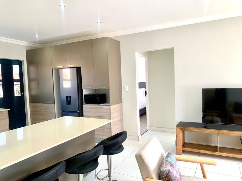 MODERN BEAUTIFUL FAMILY HOUSE IN SELOSESHA - Photo 2