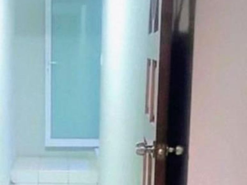Studio apartment To Let In secure neighborhood - Photo 6