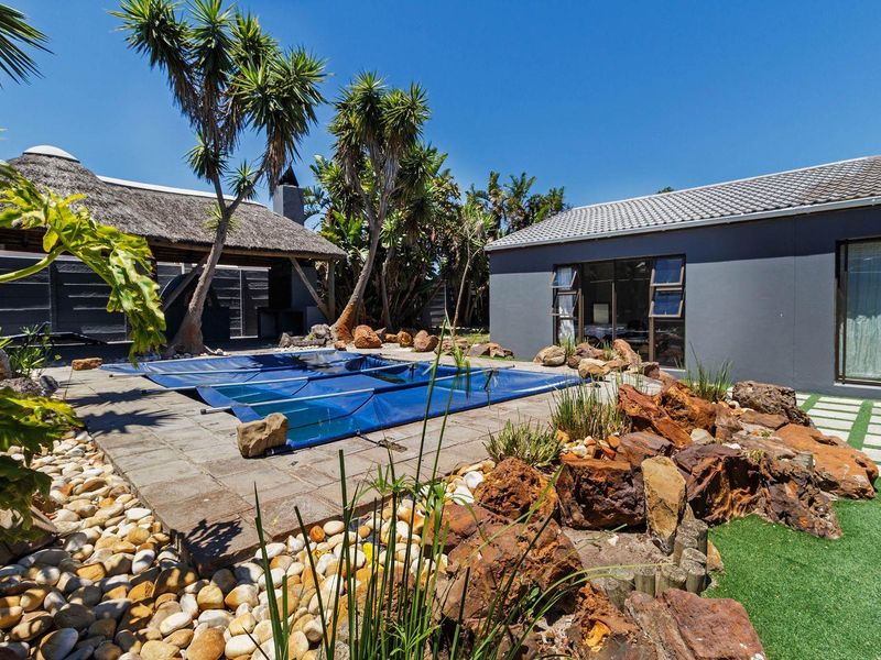 Summer Loving with the Whole Family - Photo 4