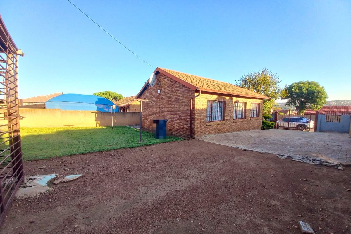 Three bedrooms house for sale in Lotus Gardens - Photo 2