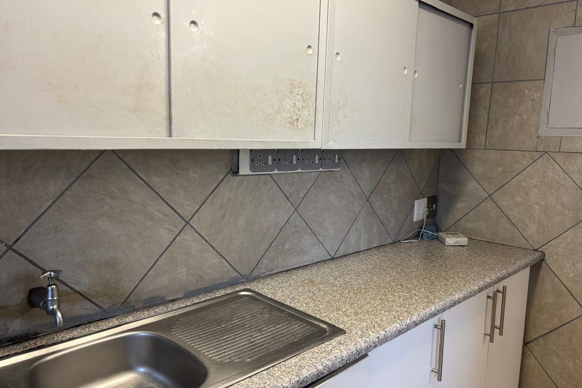 Every investors dream apartment is now for sale. - Photo 5