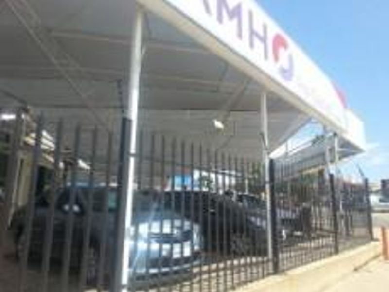BUSINESS ZONED PREMISES FOR SALE  - Windhoek North - Photo 5