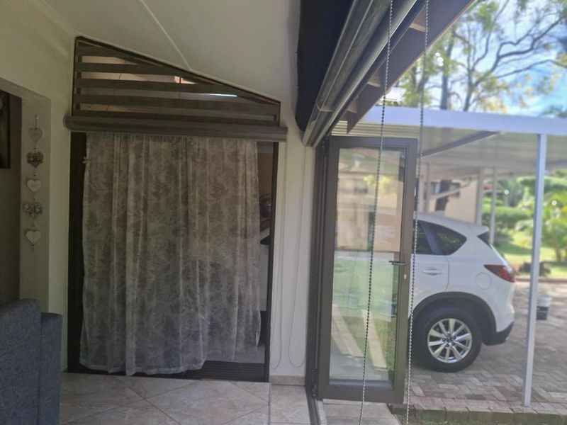 Modern Coastal Living in Villa Relax 2, Margate - Photo 4