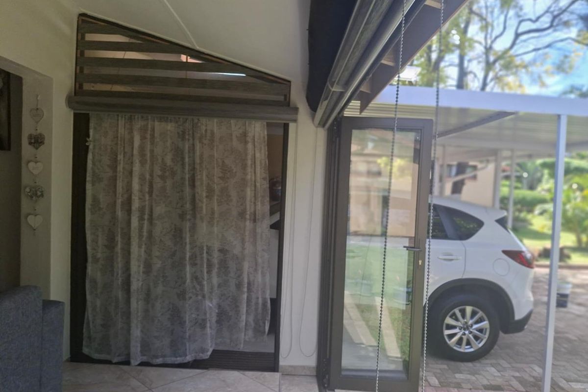 Modern Coastal Living in Villa Relax 2, Margate - Photo 4