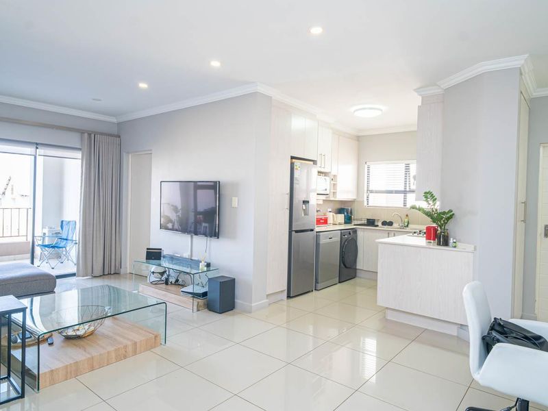 Modern Move-In Ready 3 Bedroom Apartment in The Falls Lifestyle Estate - Photo 2
