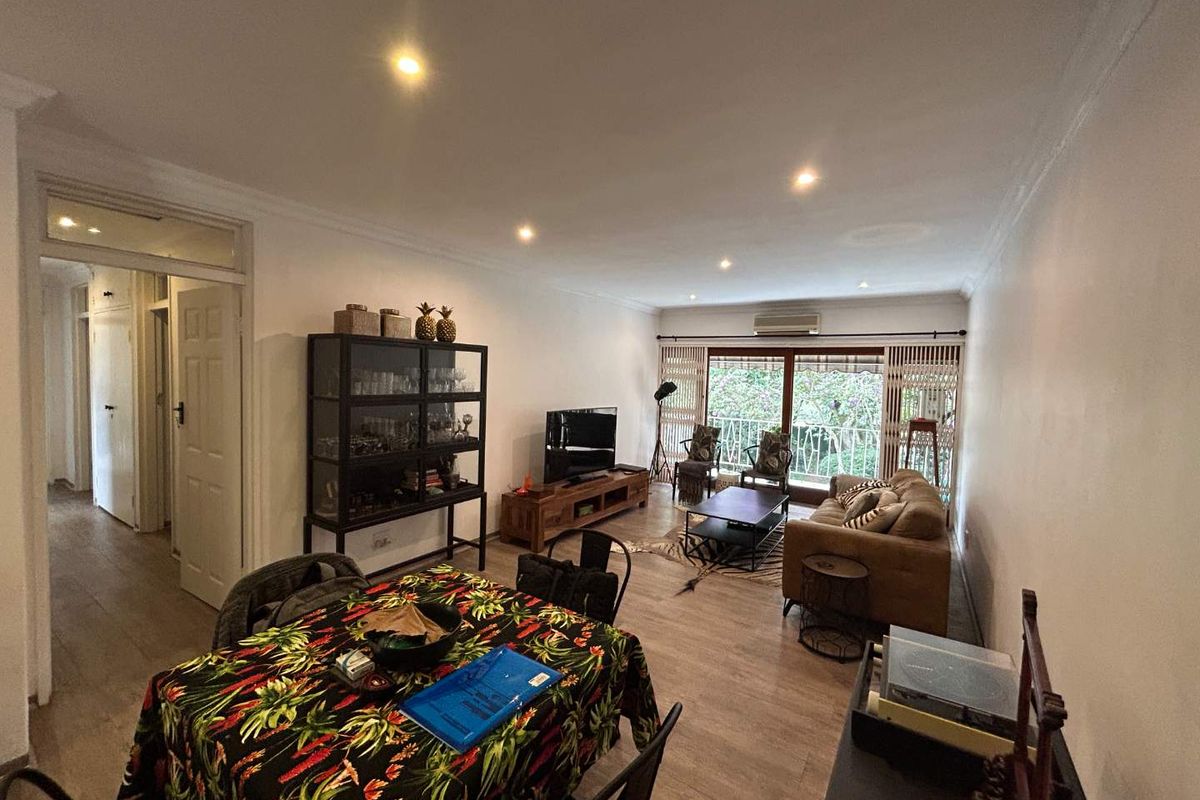 Spacious Classic Kloof Apartment in Maytime Area for Rent - Photo 3