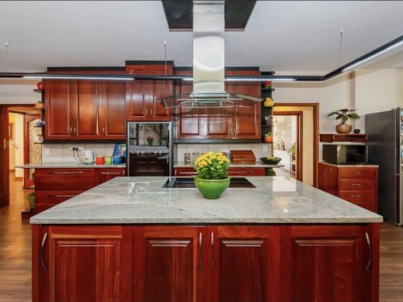 A Masterpiece of Luxury, Prestige Family Living in Bedfordview - Photo 8