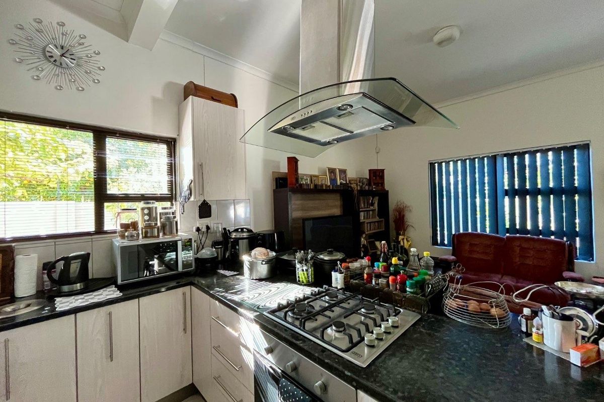 🌿 Rare Find in Okahandja Town - Photo 4