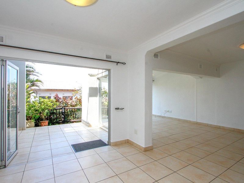 Beachfront Bliss Awaits - Photo 3