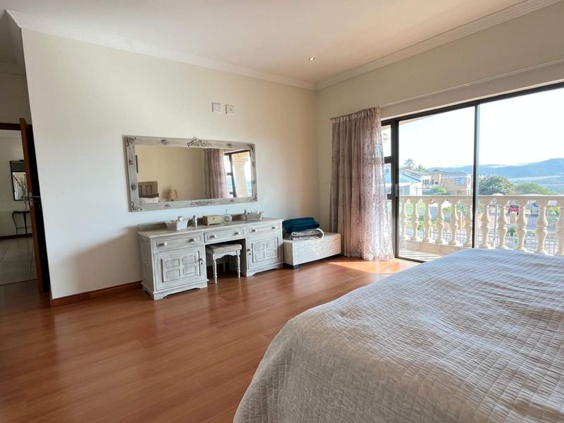 Your Dream Home with Additional Separate 2nd Home in Hartenbos: Luxury, Views, and Space - Photo 5