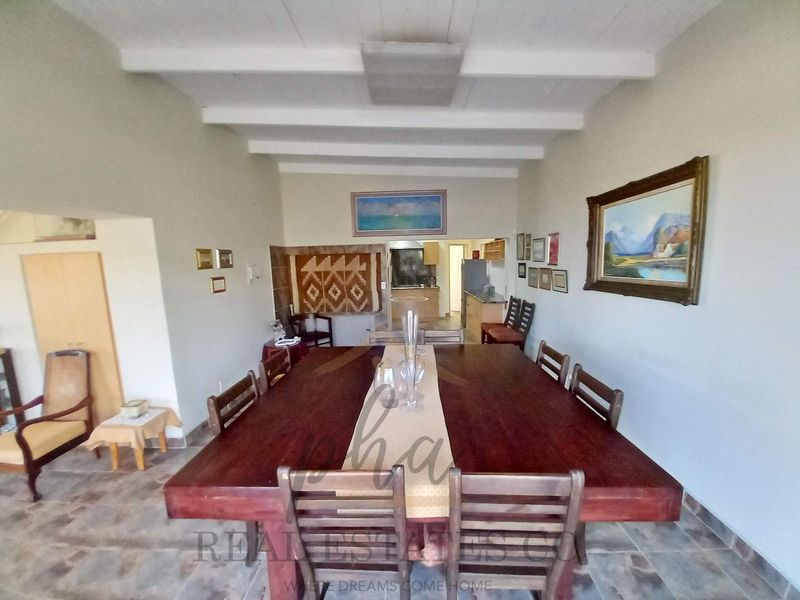 Family Home For Sale In Hentiesbay, Walking Distance From The Beach - Photo 3