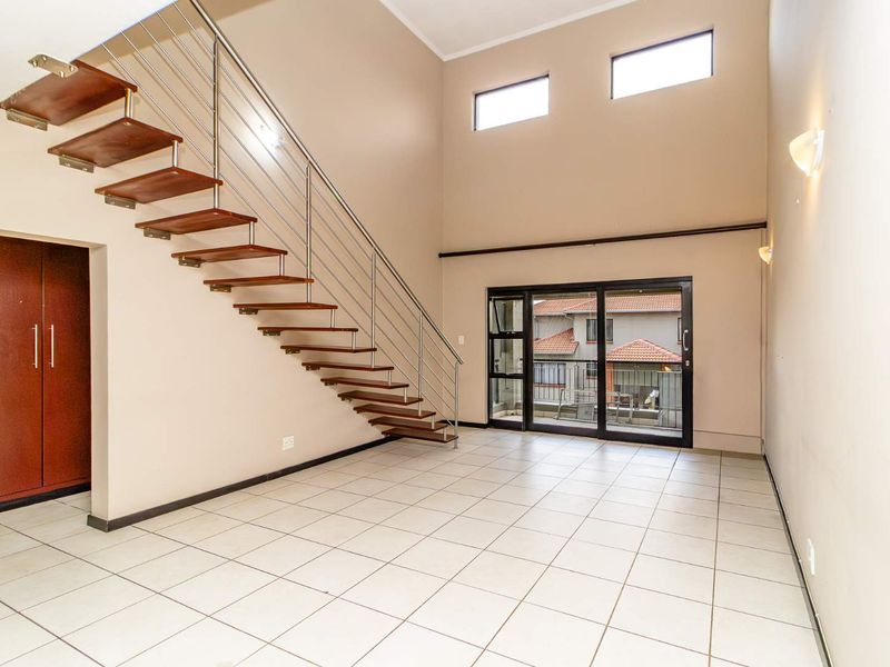 Smart Investment is Sought-After Complex! - Photo 4