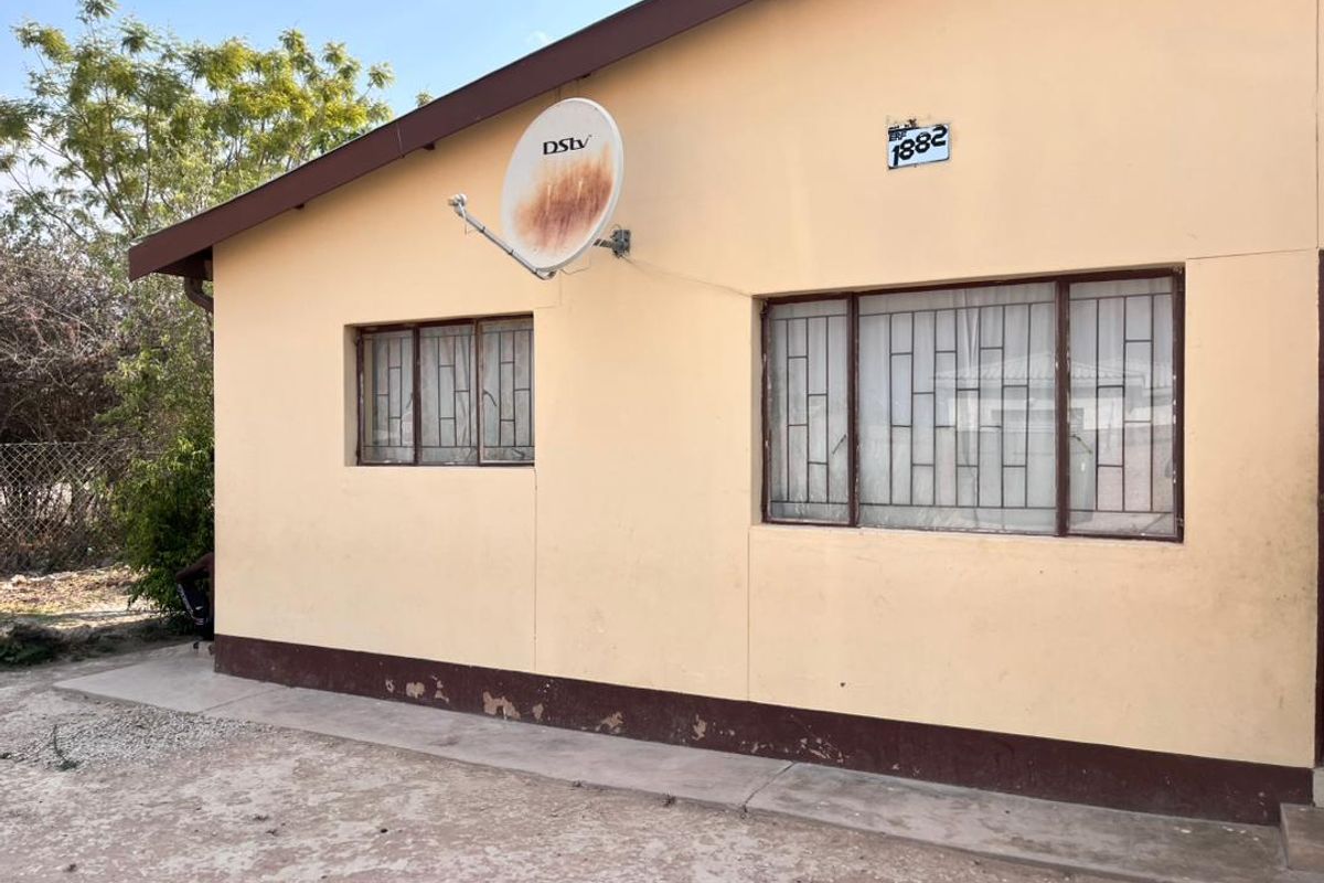 Grootfontein  Omulunga Ext. 4 -  3 Bedroom Family Home For Sale - Photo 2