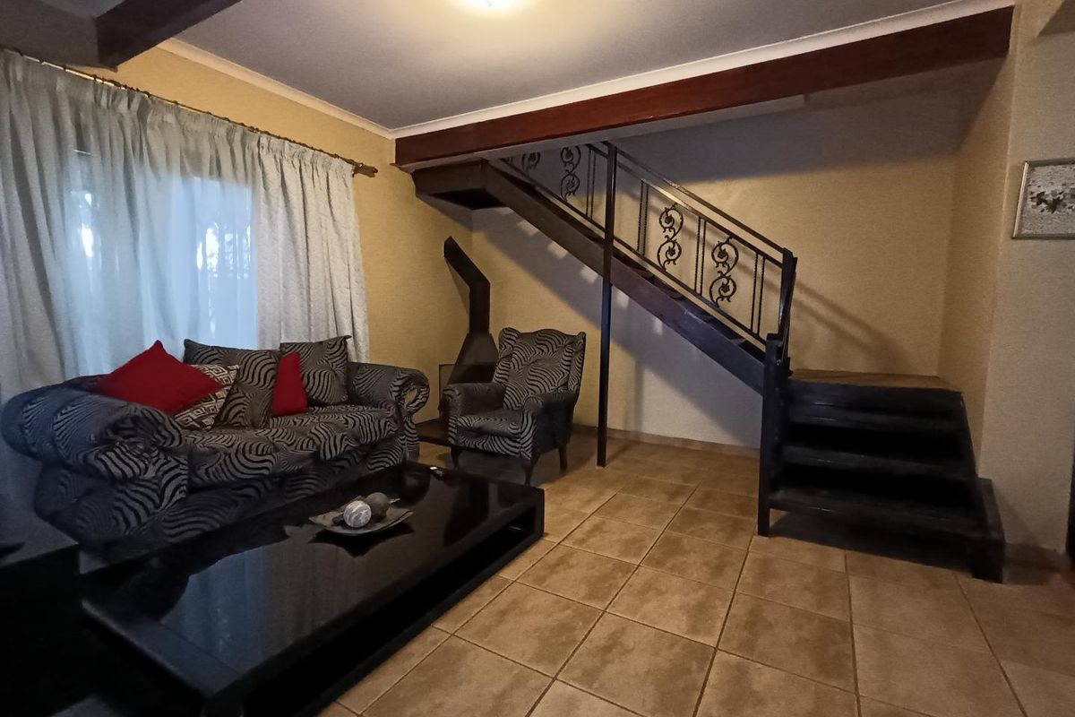 Ideal Starter Home or Downsizer in Dan Pienaar - Photo 3