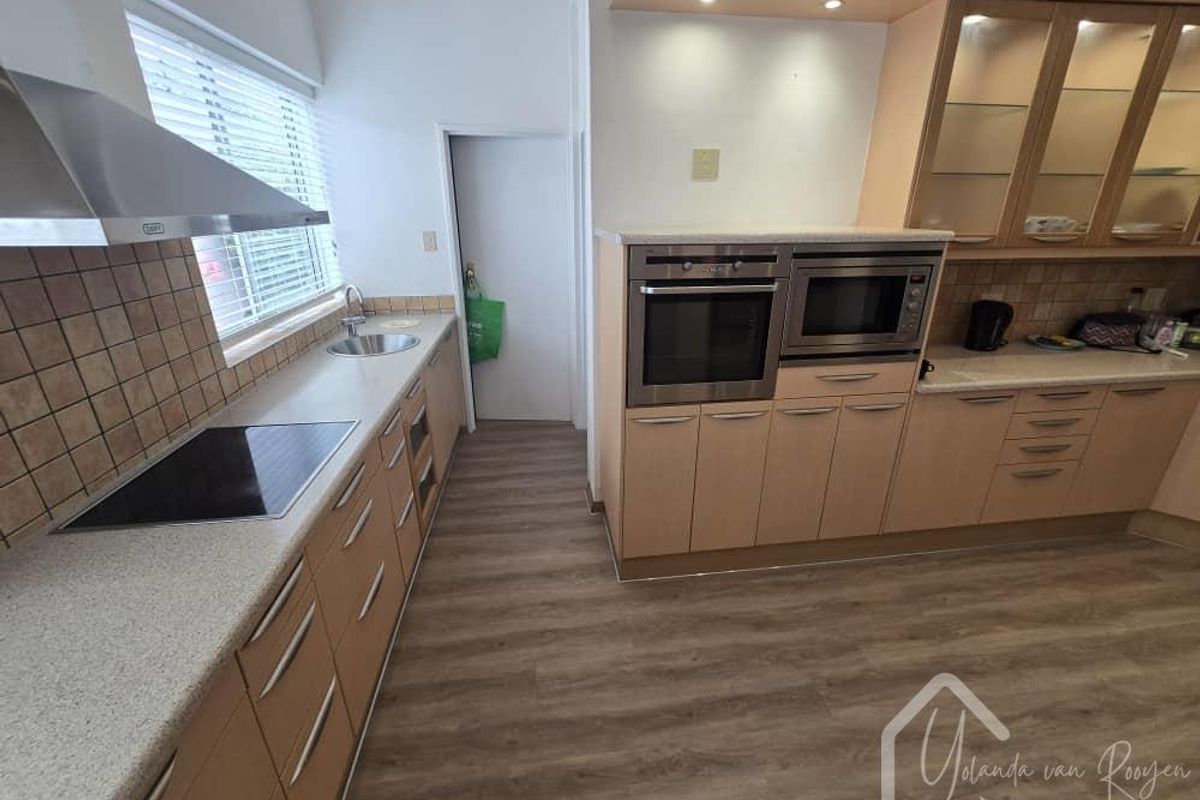 LIVE THE STANDARD OF STATE - Photo 5