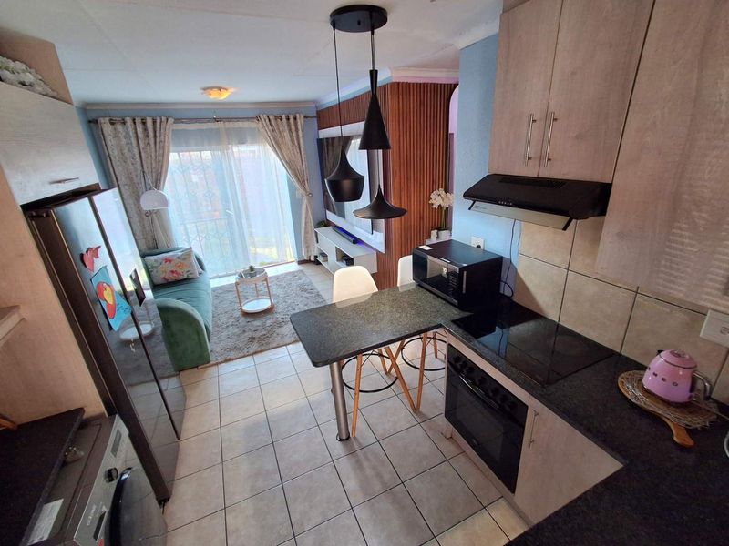 Three bedrooms Townhouse for sale in Orchards at Orchards Village - Photo 9