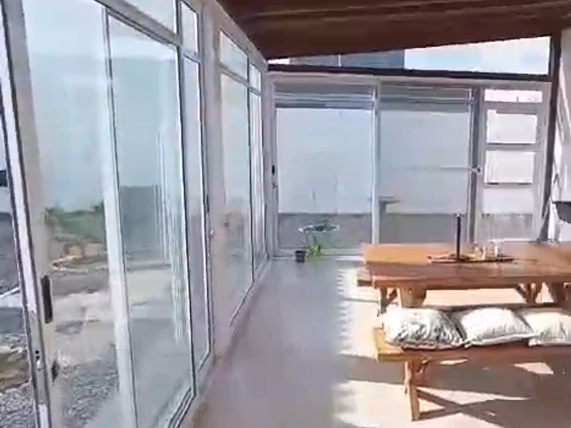 MODERN • STYLISH • SPACIOUS - Photo 4