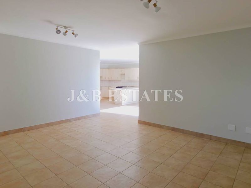 2-Bedroom Penthouse - Photo 4