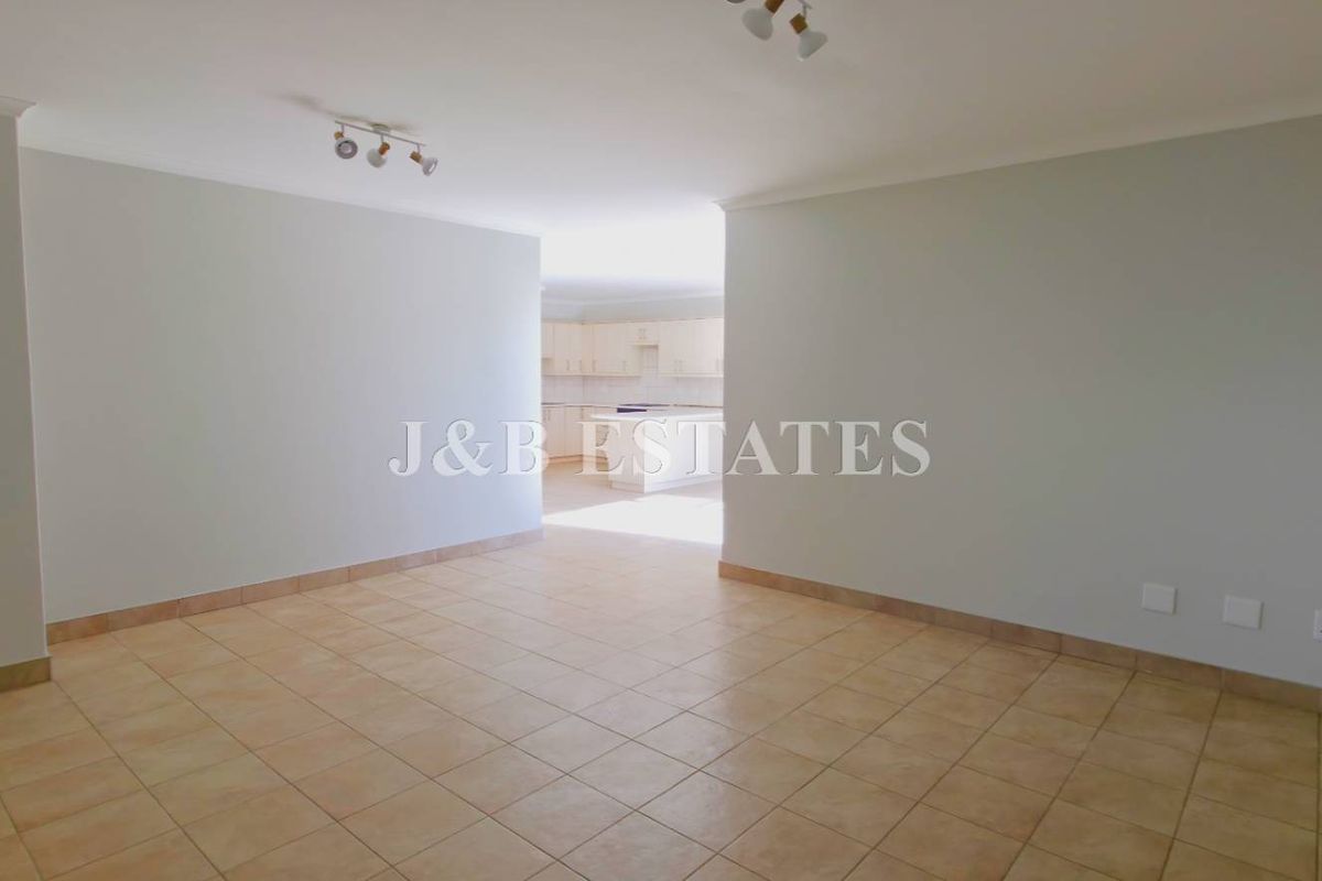2-Bedroom Penthouse - Photo 4