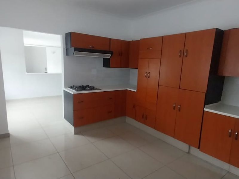 Discover Comfort & Eco-Luxury in This 3-Bedroom Gem - Photo 2