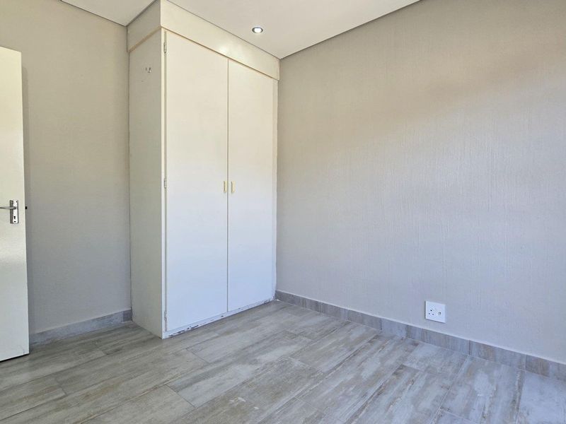 2 Bedroom Townhouse for Rent New Redruth Alberton - Photo 10