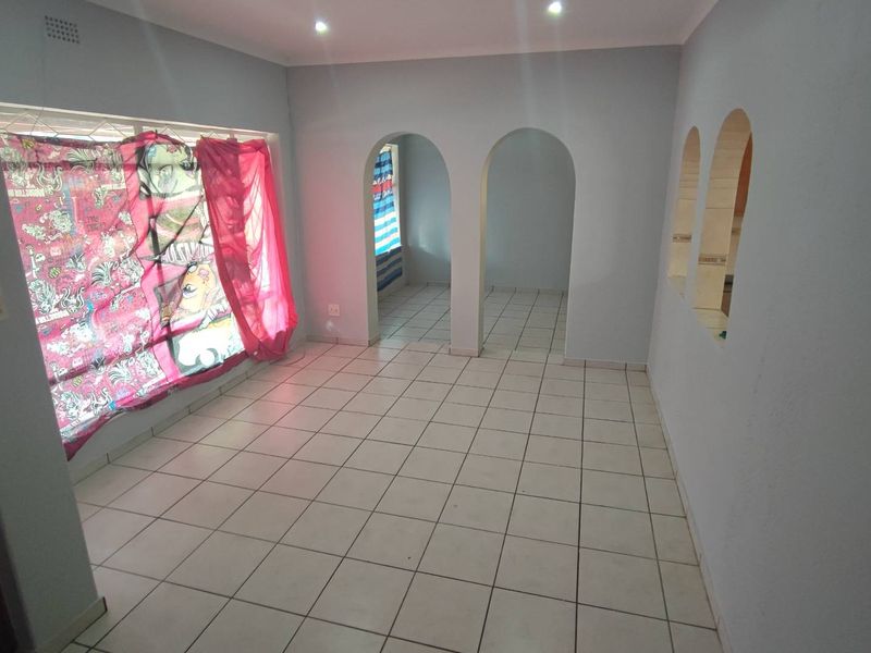 come view your next home - Photo 8