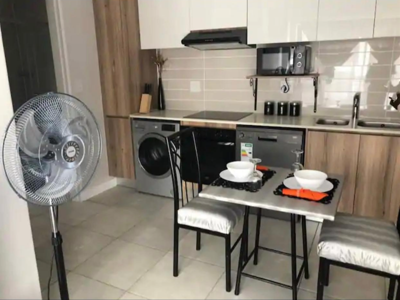 Fully Furnished apartment - Photo 2