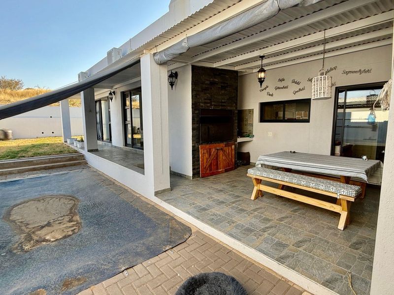 ELISENHEIM - NORTH VIEWS!!  NS 3 100 000 - Photo 2