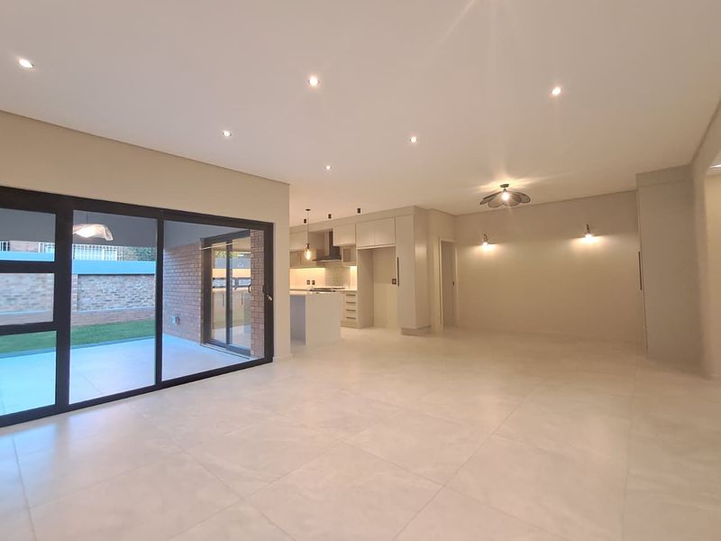 3 Bedroom Cluster in Brackenhurst - Photo 10