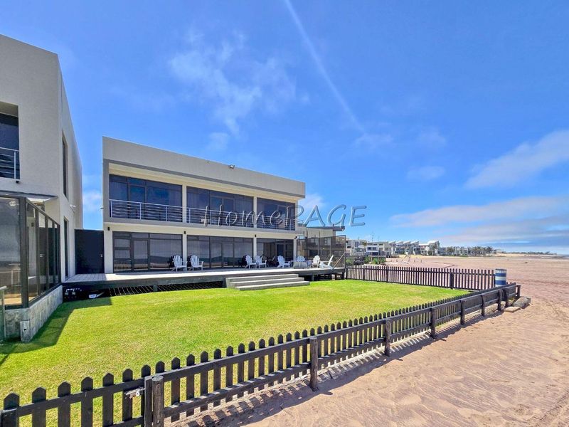 Long Beach Ext 1, Walvis Bay:  5 Bedr Beachfront Home is for Sale - Photo 2