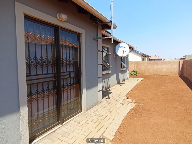 3 bedrooms house for sale in Klerksoord - Photo 2